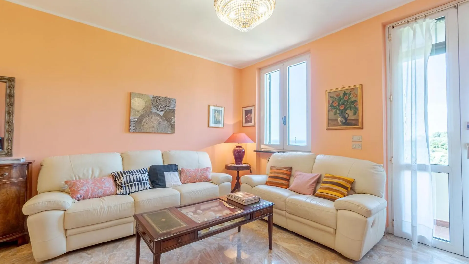 Colle Degli Ometti Vintage Chic Flat Apartment Genoa