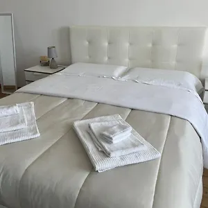 3* Alojamento de Acomodação e Pequeno-almoço Cavour16 Rent Bedrooms